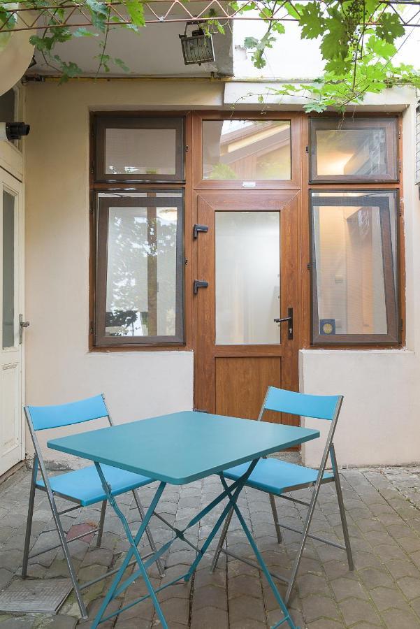 Center Walking Apartment And Room بوخارست المظهر الخارجي الصورة