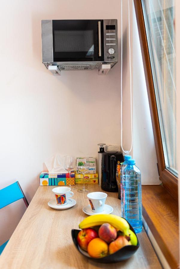 Center Walking Apartment And Room بوخارست المظهر الخارجي الصورة