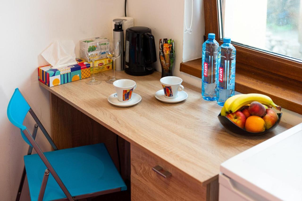 Center Walking Apartment And Room بوخارست المظهر الخارجي الصورة
