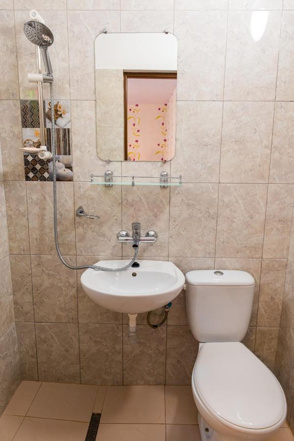 Center Walking Apartment And Room بوخارست المظهر الخارجي الصورة