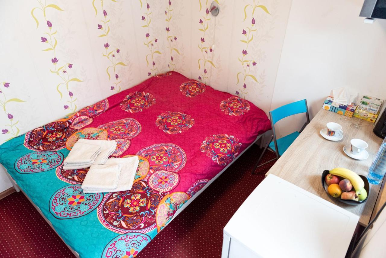 Center Walking Apartment And Room بوخارست المظهر الخارجي الصورة